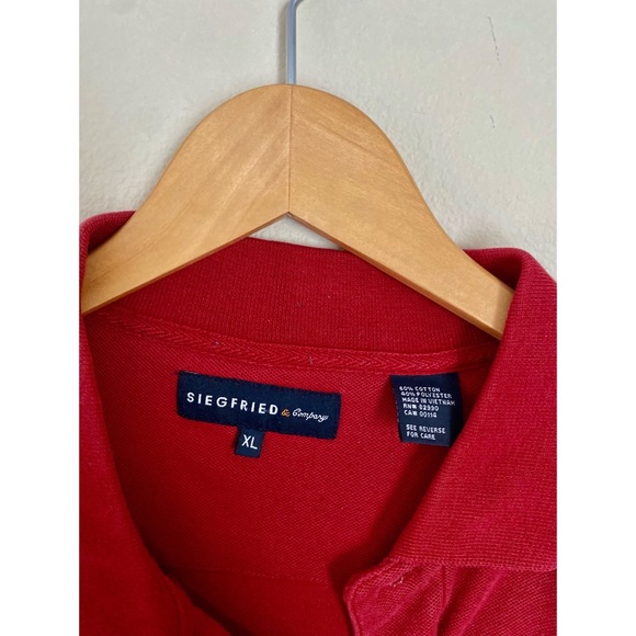 Red Casual Polo - Picture 3 of 3